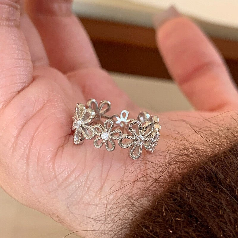 Wholesale Copper Zircon Lace Hollow Five-Petal Flower Ring