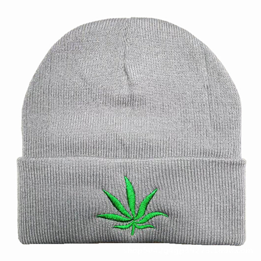 Wholesale Autumn and winter woolen hat hip-hop street dance hat warm and windproof