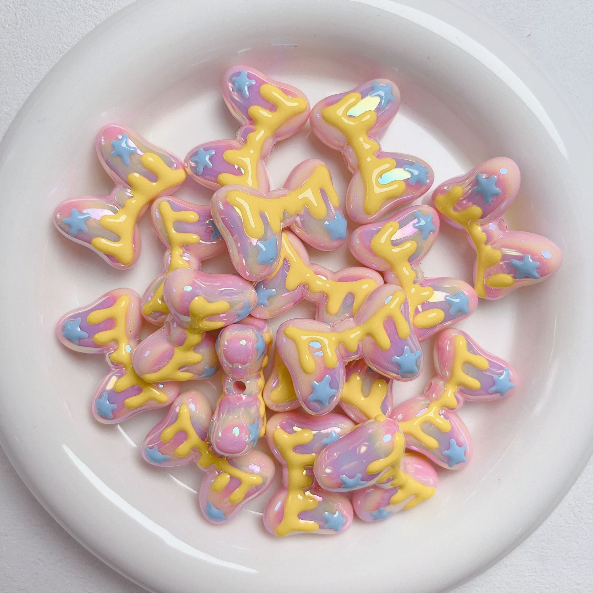 Wholesale Acrylic Hand Painted Bow Love Beads