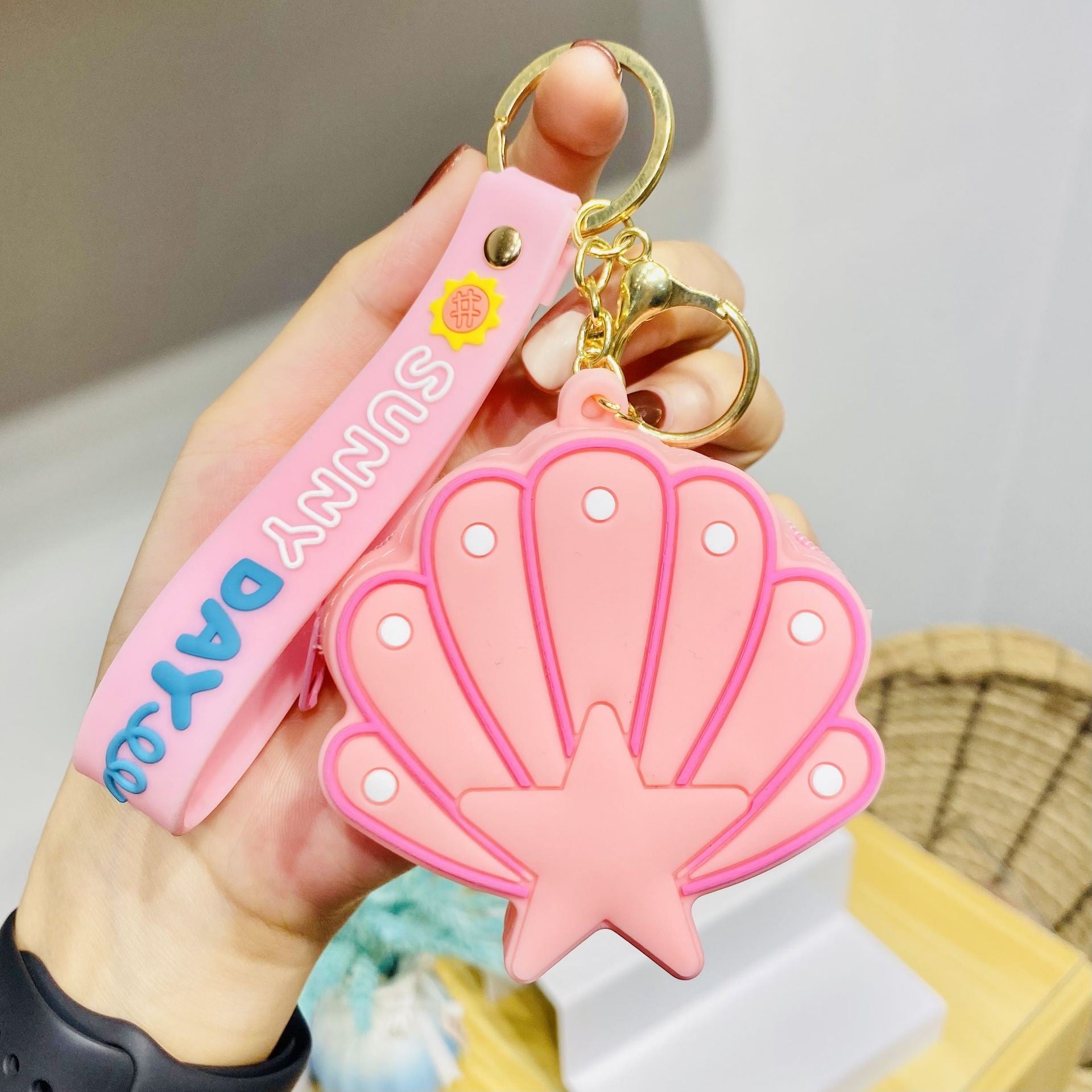 Wholesale Cartoon Ocean Shell Zero Wallet Silicone Keychain