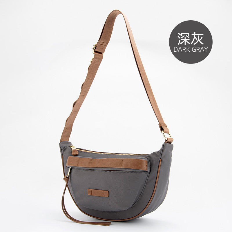 Wholesale Waterproof Oxford cloth small shoulder bag with large capacity for commuting