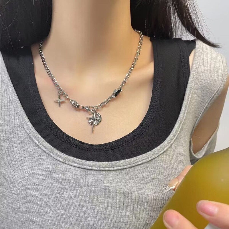 Wholesale Titanium steel black gemstone star hip-hop clavicle necklace