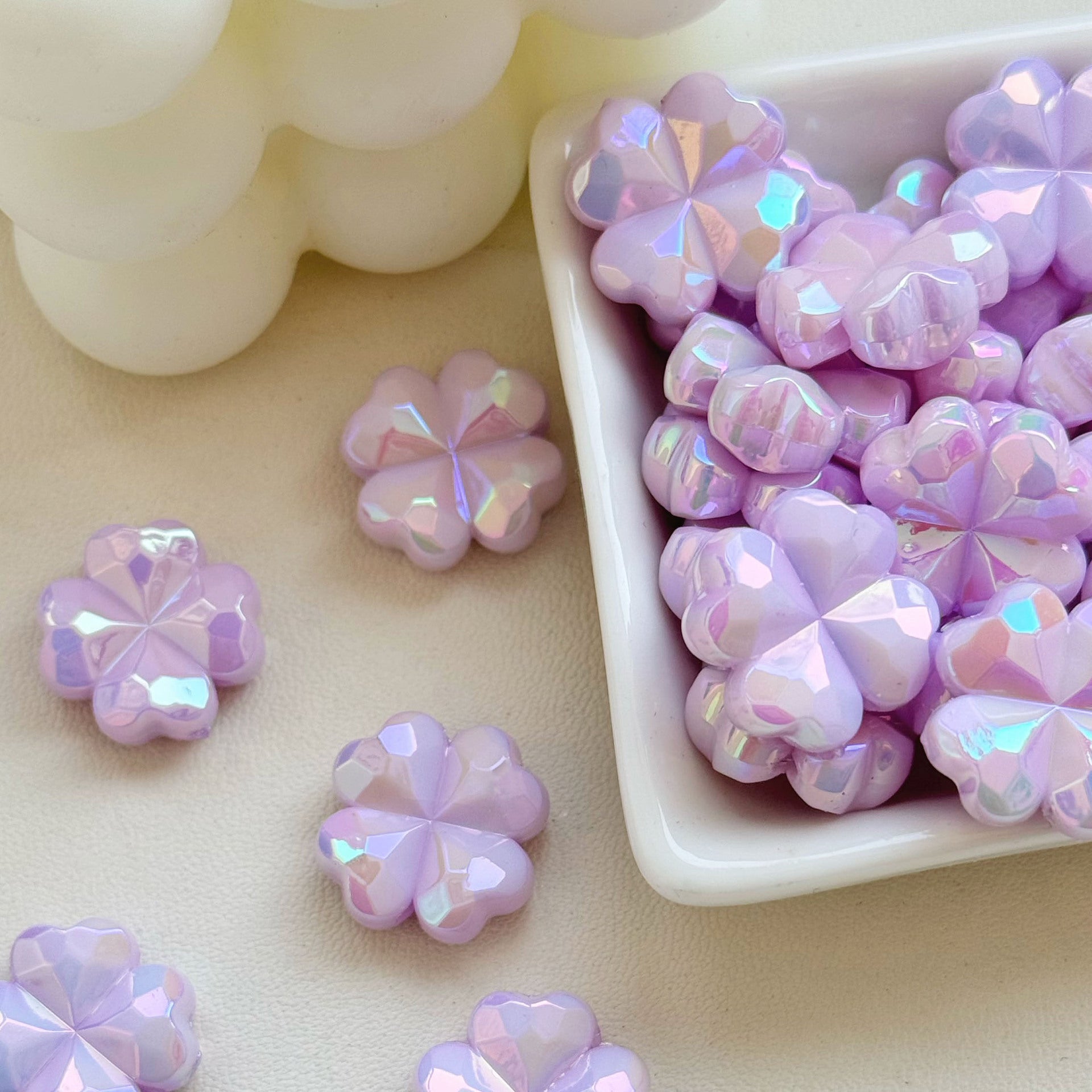 Wholesale 10pcs UV Macaron Four Leaf Flower Acrylic Beads