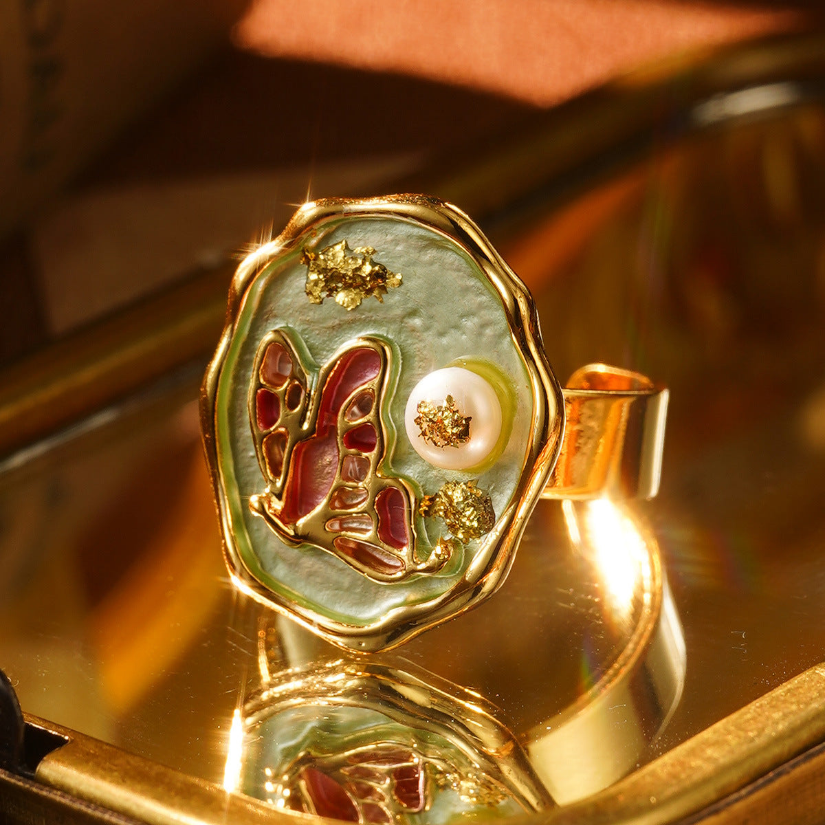 Wholesale French retro temperament enamel oil painting series Baroque natural pearl ring