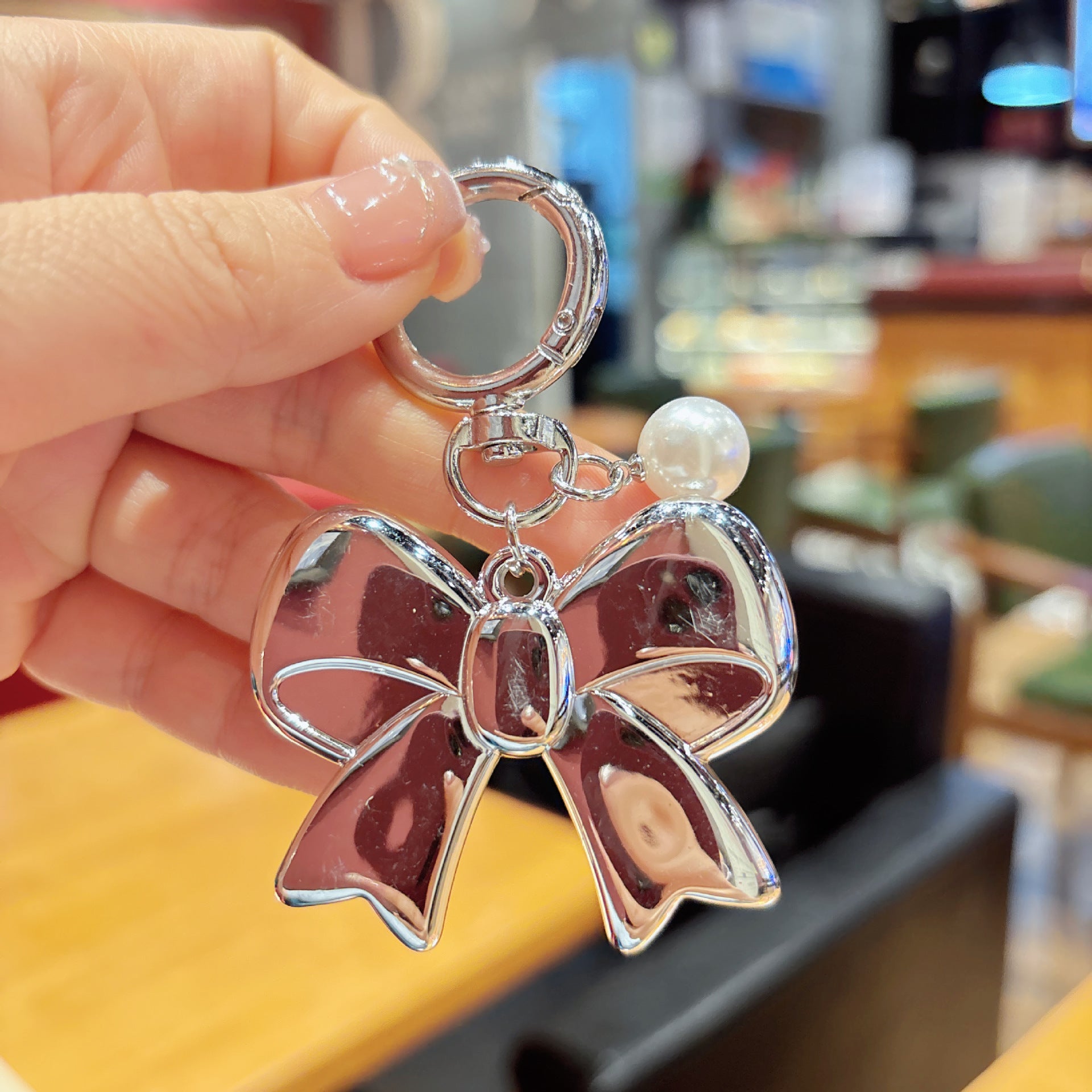 Wholesale Sweet Pink Butterfly Bow Acrylic Keychain Phone Charm Fashion Accessory Boutique Resale Gift
