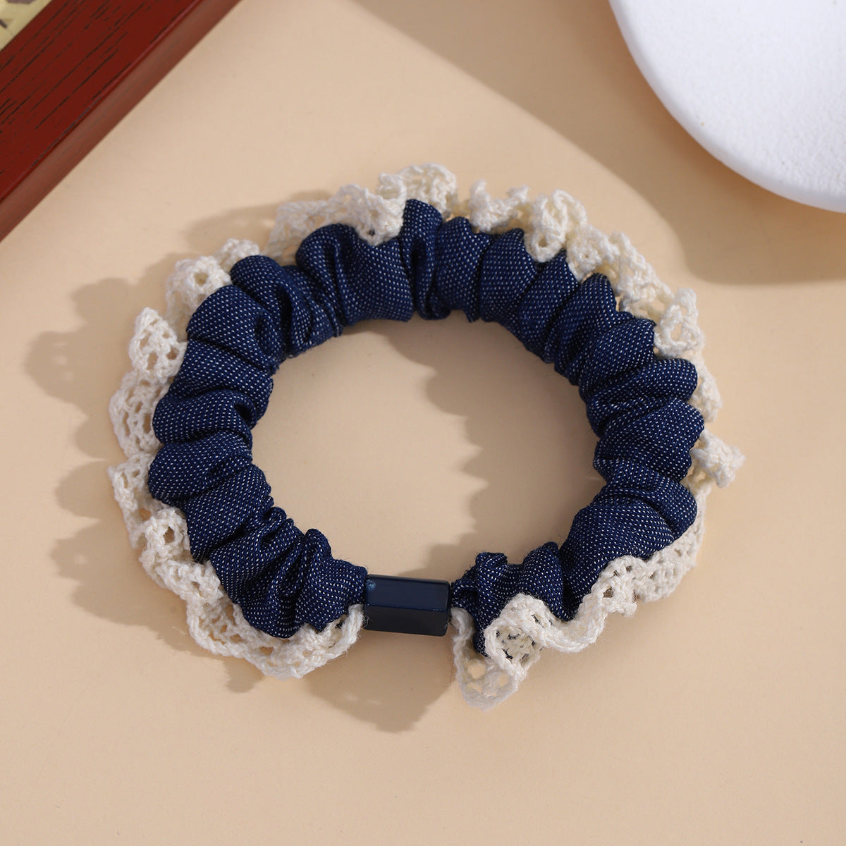 Wholesale Three dimensional flower girl with curly hair and hair loops