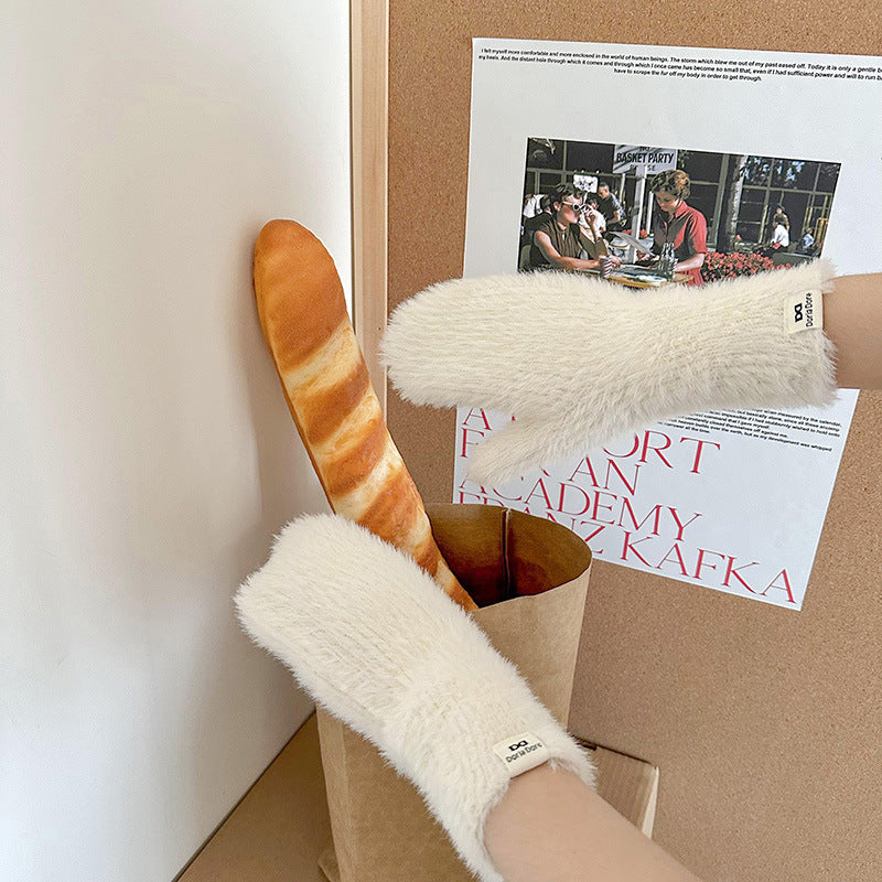 Wholesale Candy Colored Soft Glutinous Plush Autumn and Winter Thickened Mittens