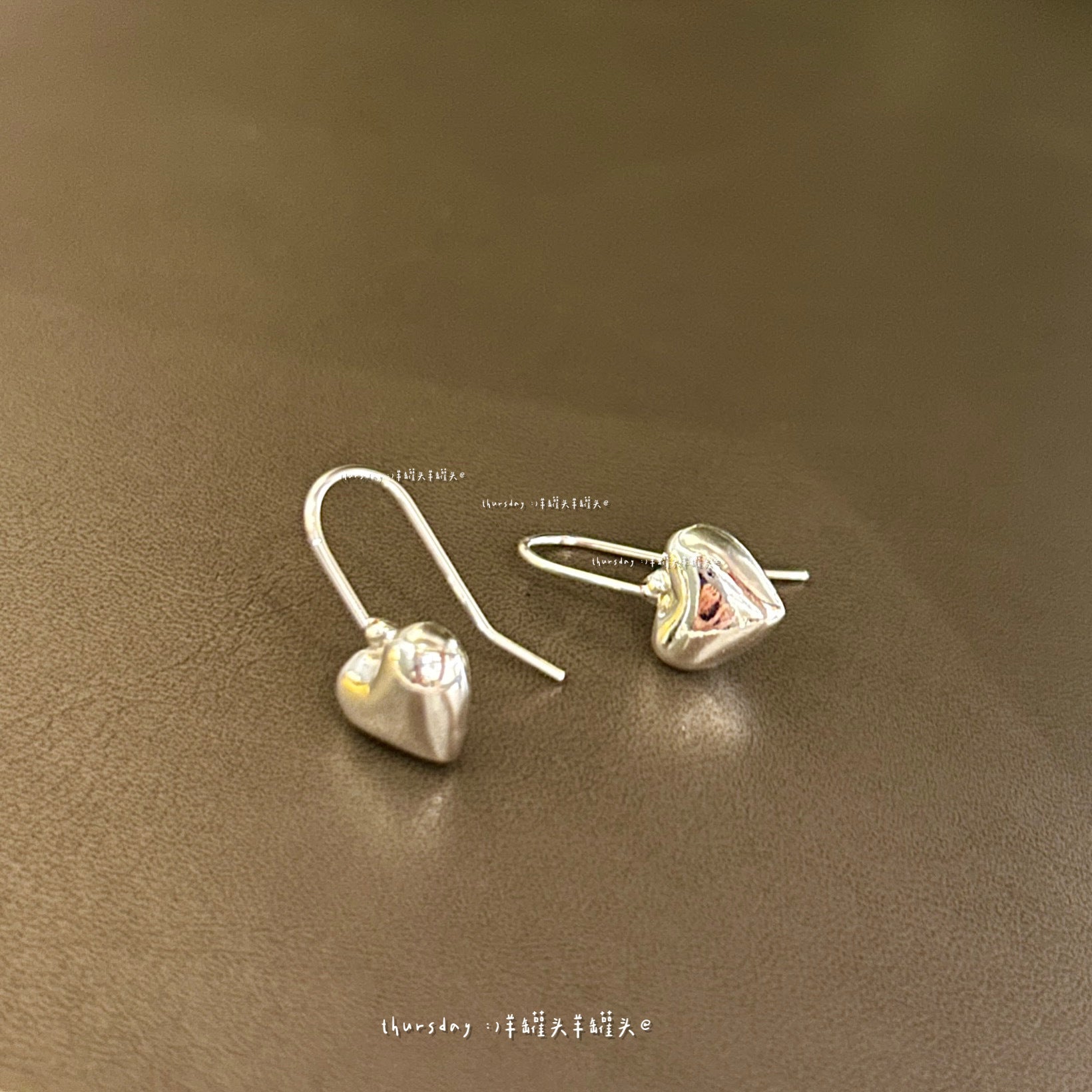 Wholesale Exaggerated glossy metal circle earrings