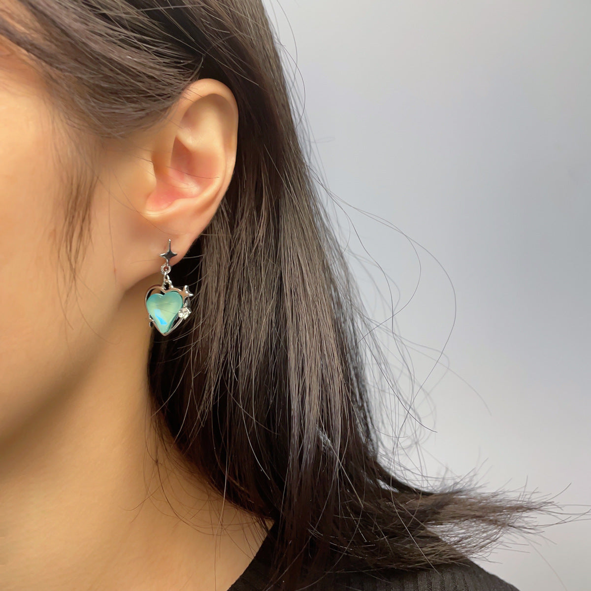 Wholesale Fluorescent Blue Star Heart Earrings