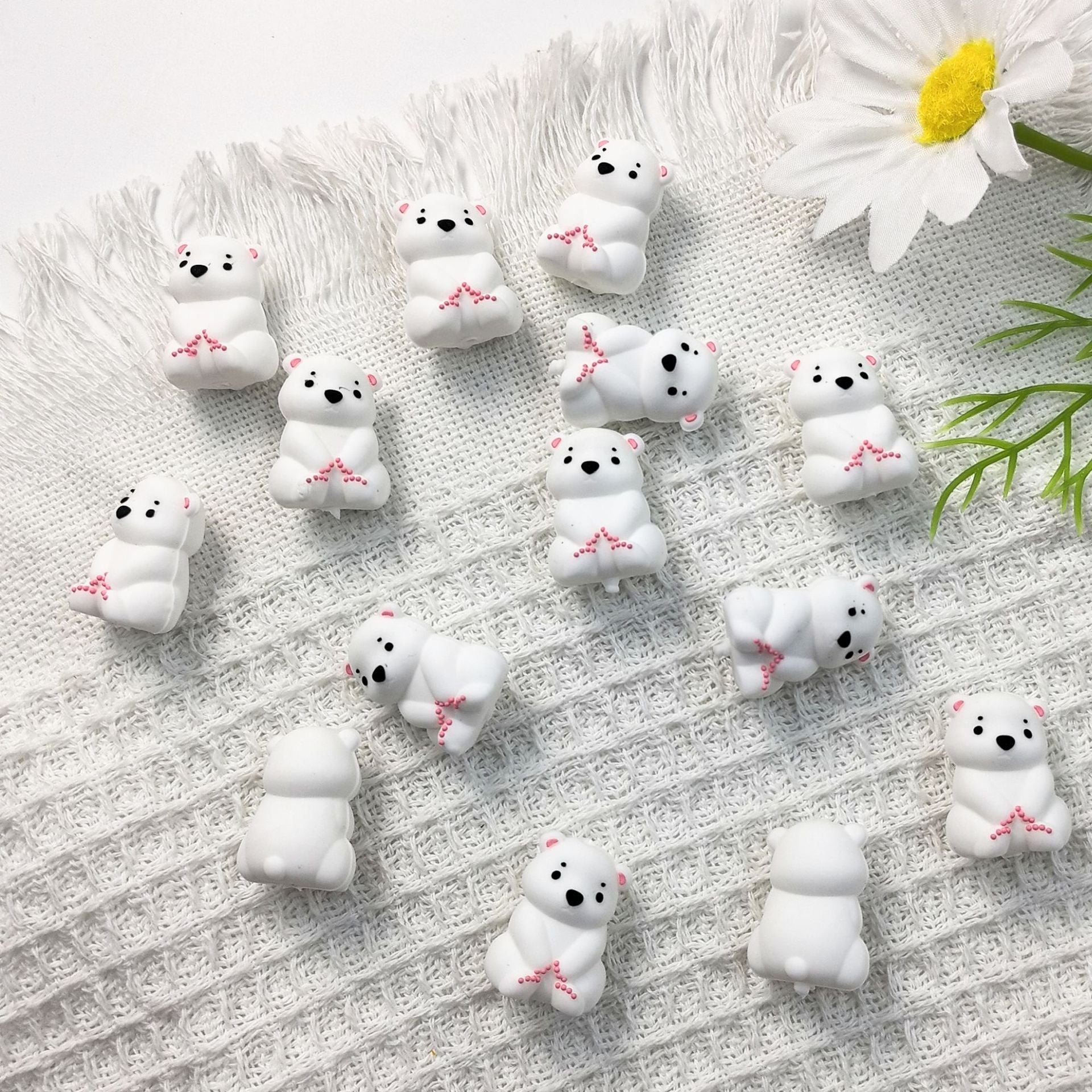 Wholesale 10pcs 3DThree-dimensional Silicone Cute Cartoon White Bear DIY Beads