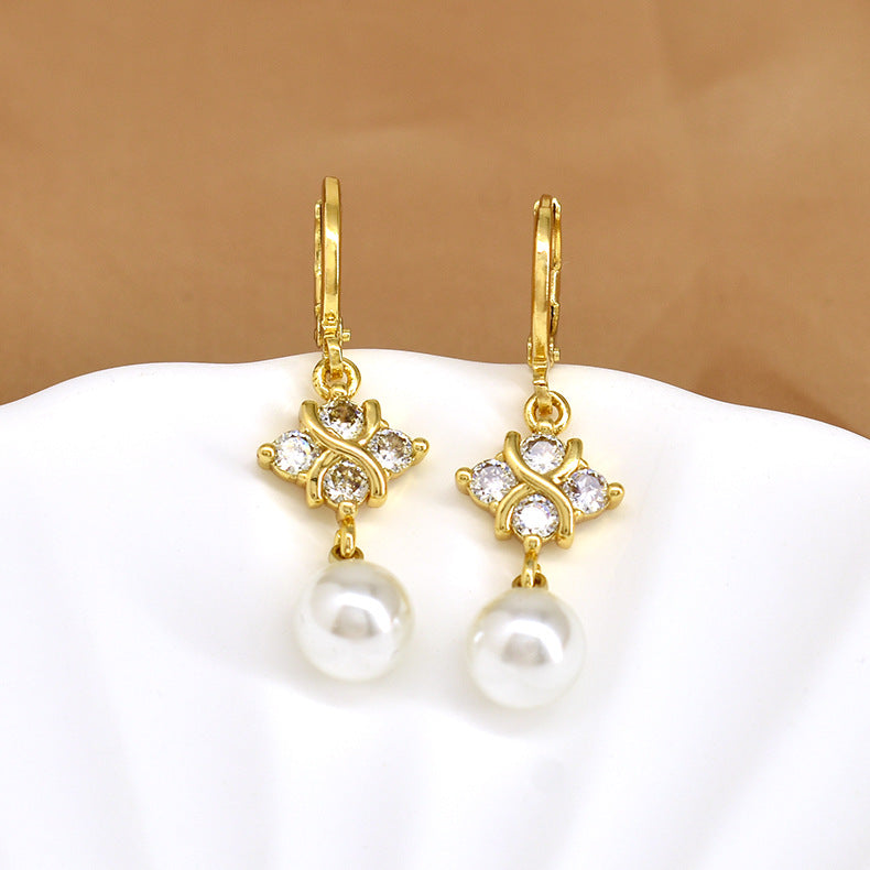 Wholesale Personality Fashion Pearl Tassel Earrings