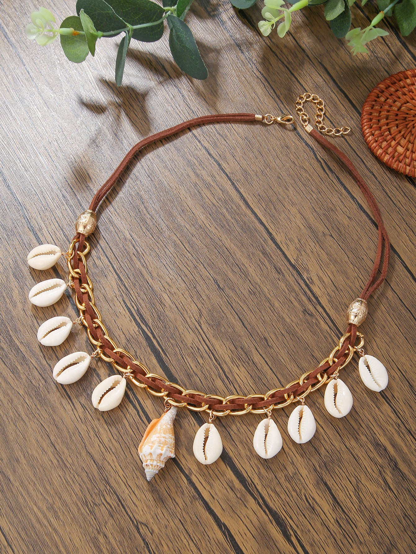 Wholesale Bohemian Seaside Holiday Style Beach Shell Pendant Beaded Necklace