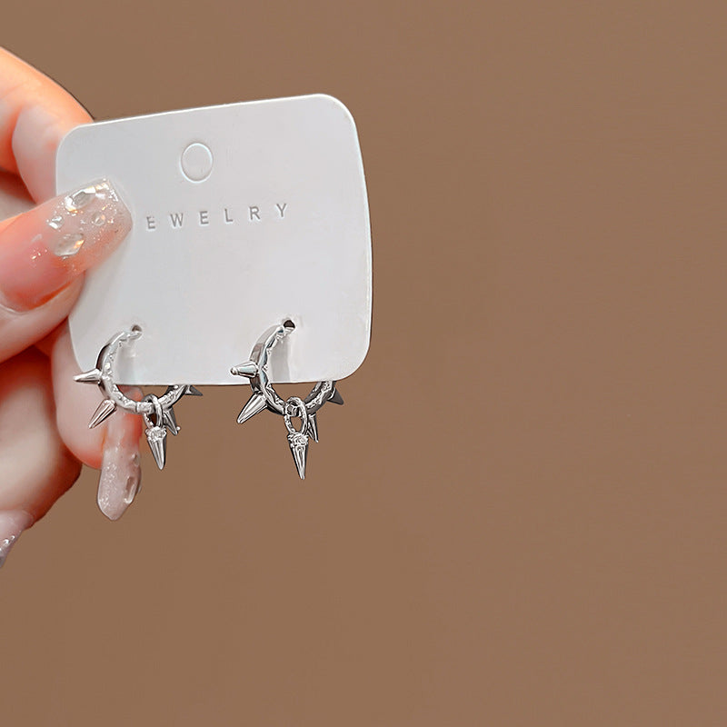 Wholesale ins personality retro French flower heart earrings