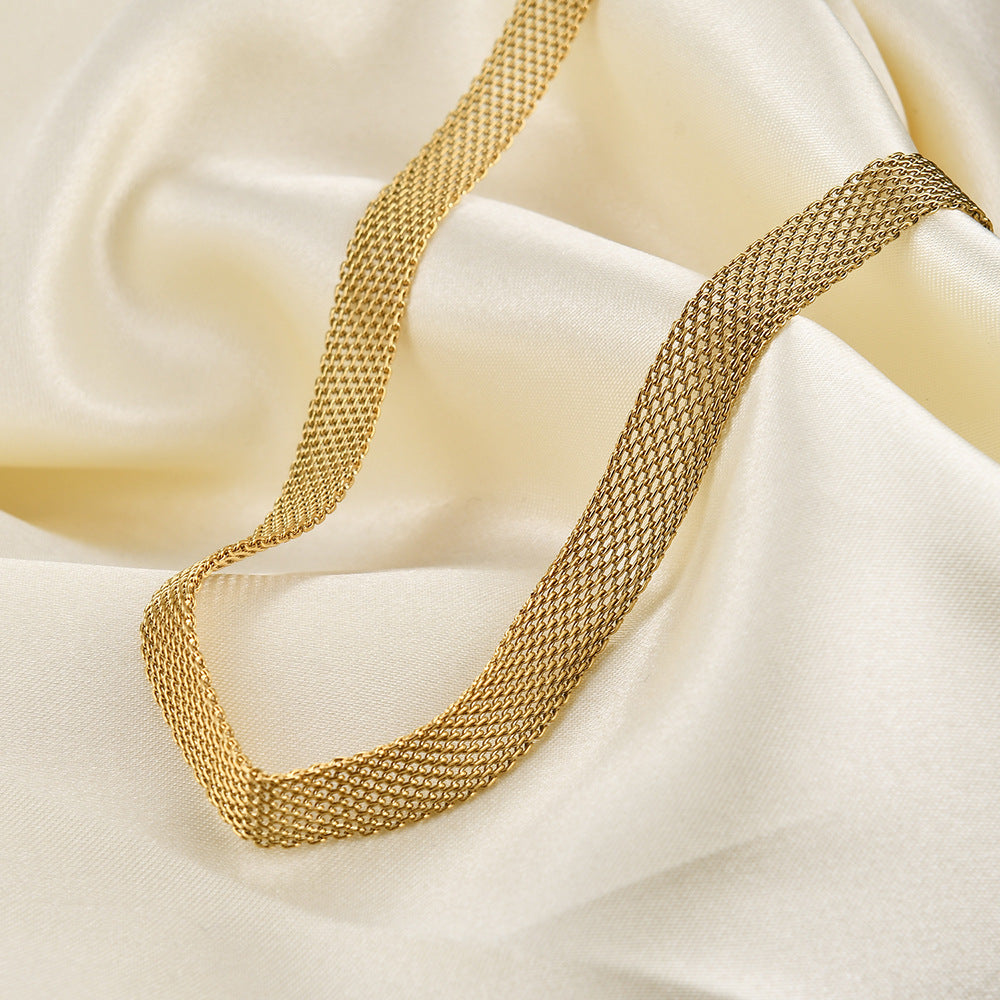 Wholesale simple hollow wide metal 8MM necklace female Choker necklace clavicle chain titanium steel necklace collar female