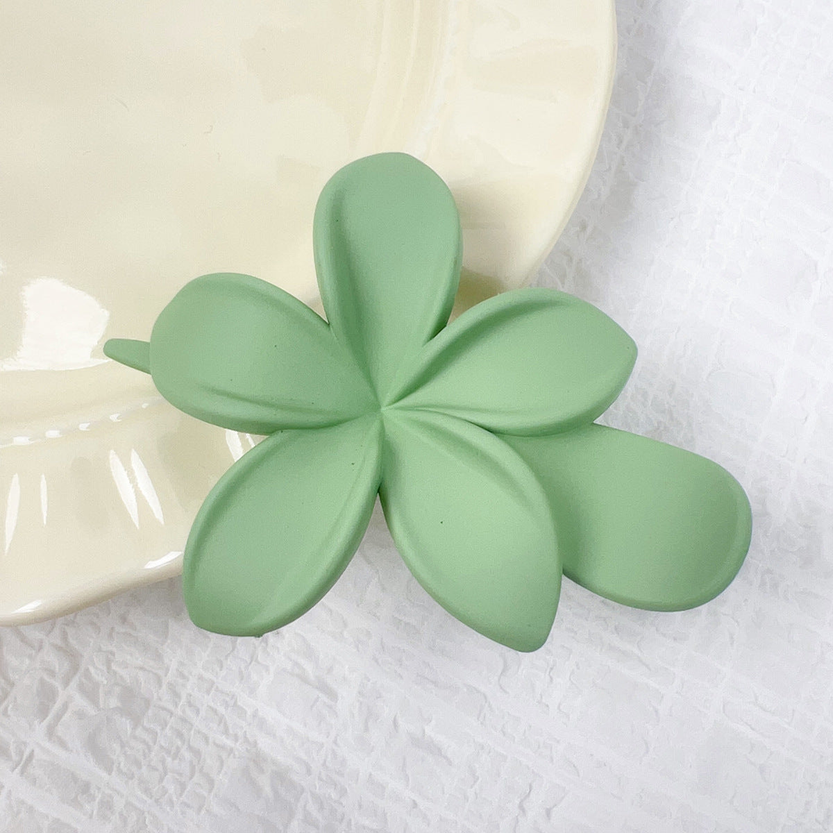 Wholesale Plastic Disc Flower Duckbill Grip Clip