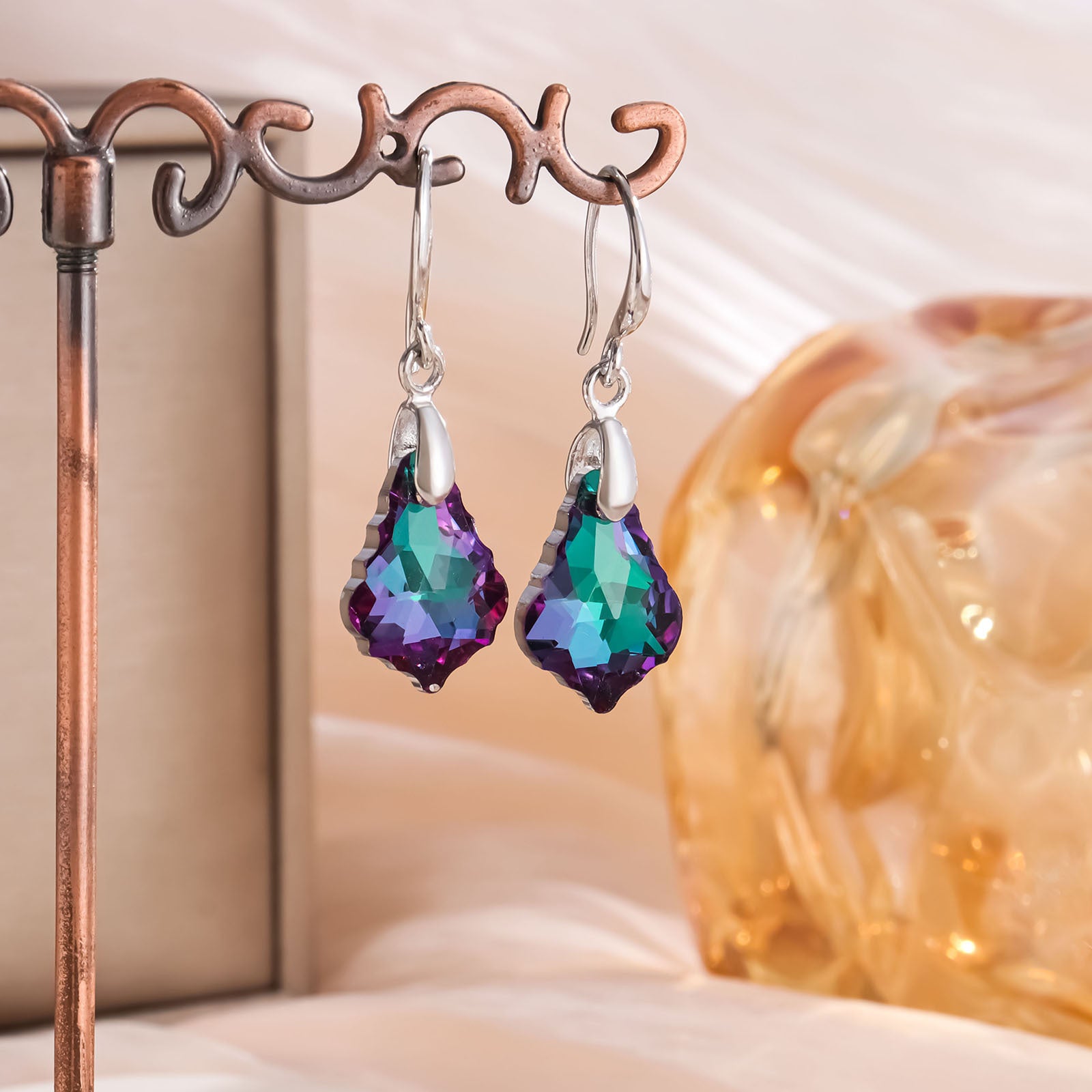 Wholesale Baroque Maple Leaf Earrings Crystal Jewelry