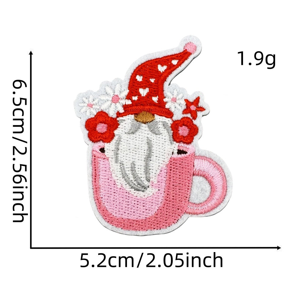 Wholesale Embroidered Iron On Patch Pink Valentine Hearts Cute Bear Design Wedding Scrapbook Decor Fashion DIY Accessory