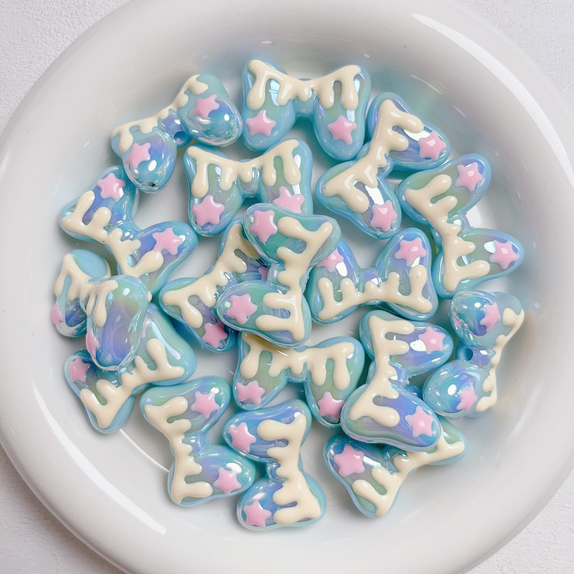 Wholesale Acrylic Hand Painted Bow Love Beads