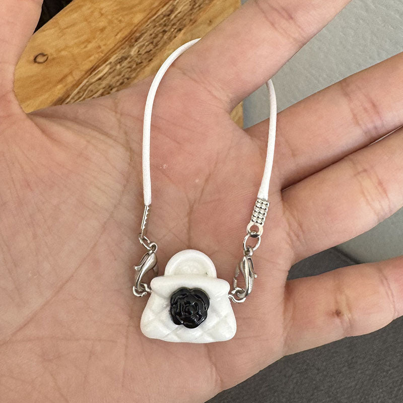 Wholesale Mini Model Camellia Black and White Bag Doll Accessories
