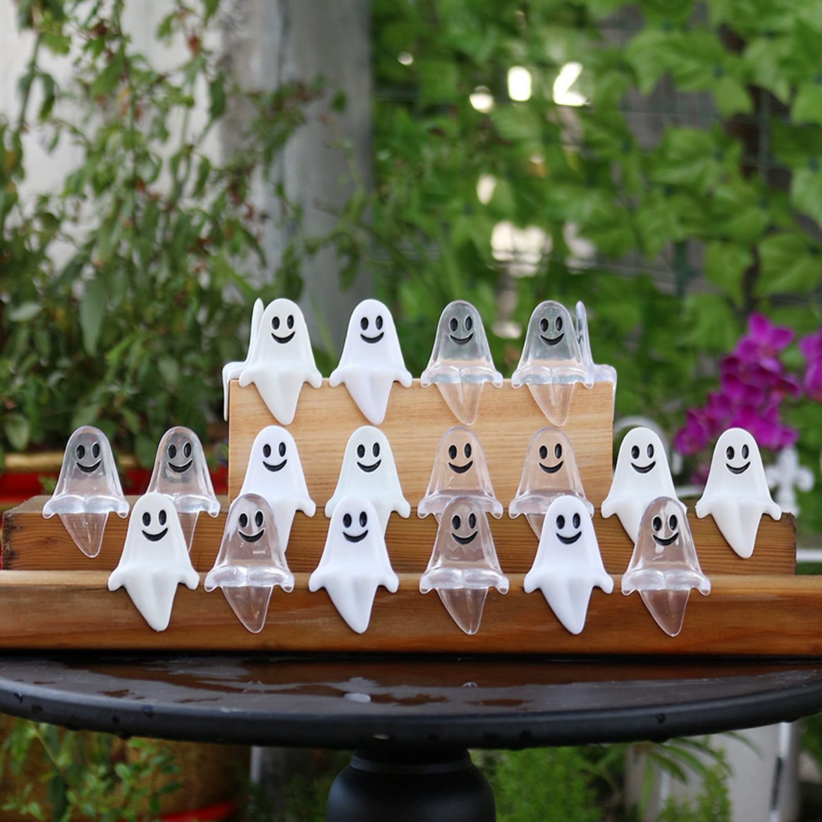 Wholesale ghost combination 20 pieces of decorations for asking for candy