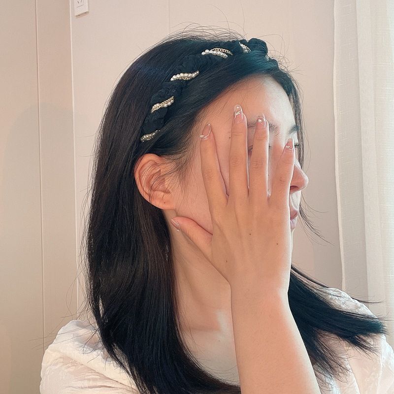 Wholesale Retro Fried Dough Twists Pearl Hoop