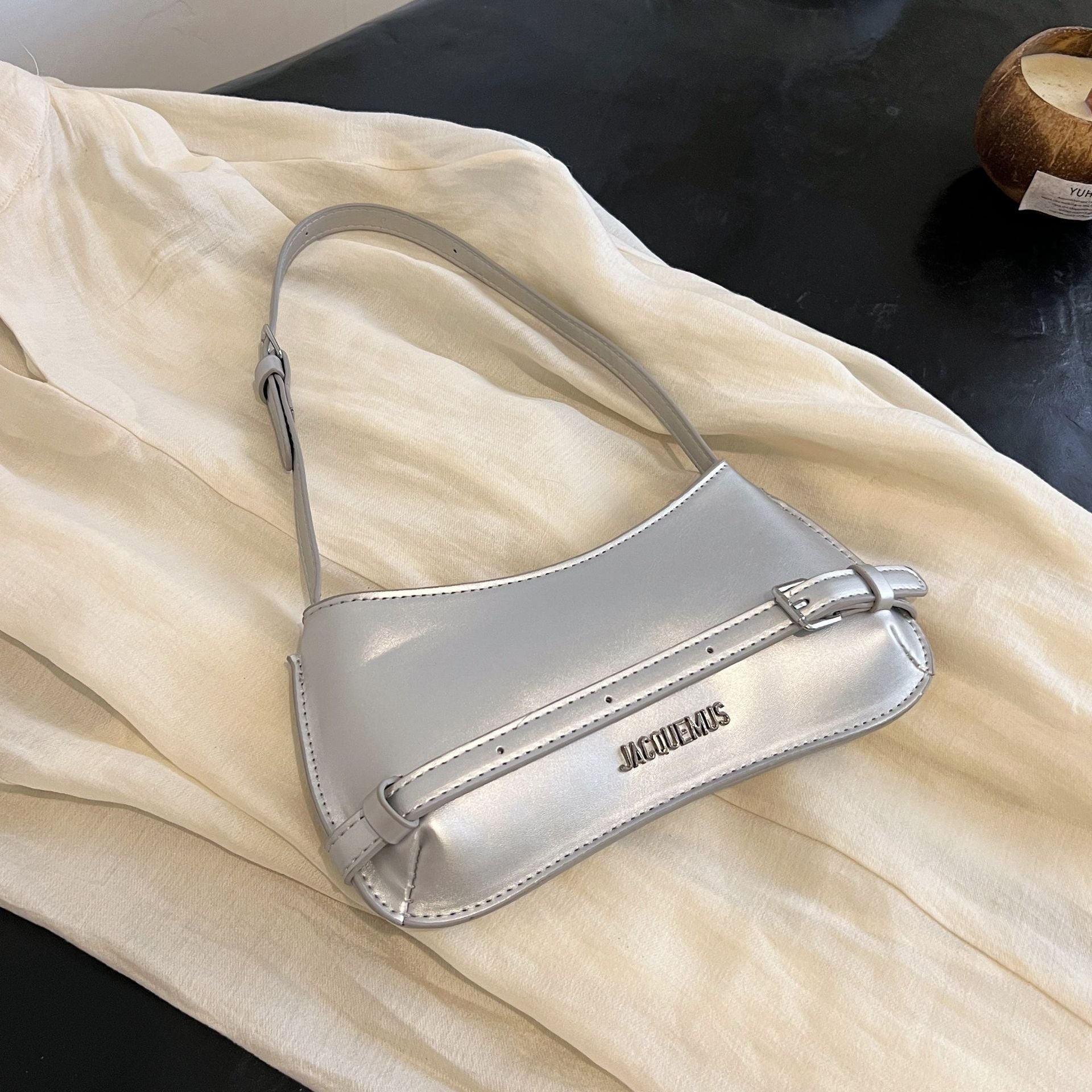 Wholesale Vintage Baguette Handbag Shoulder Bag