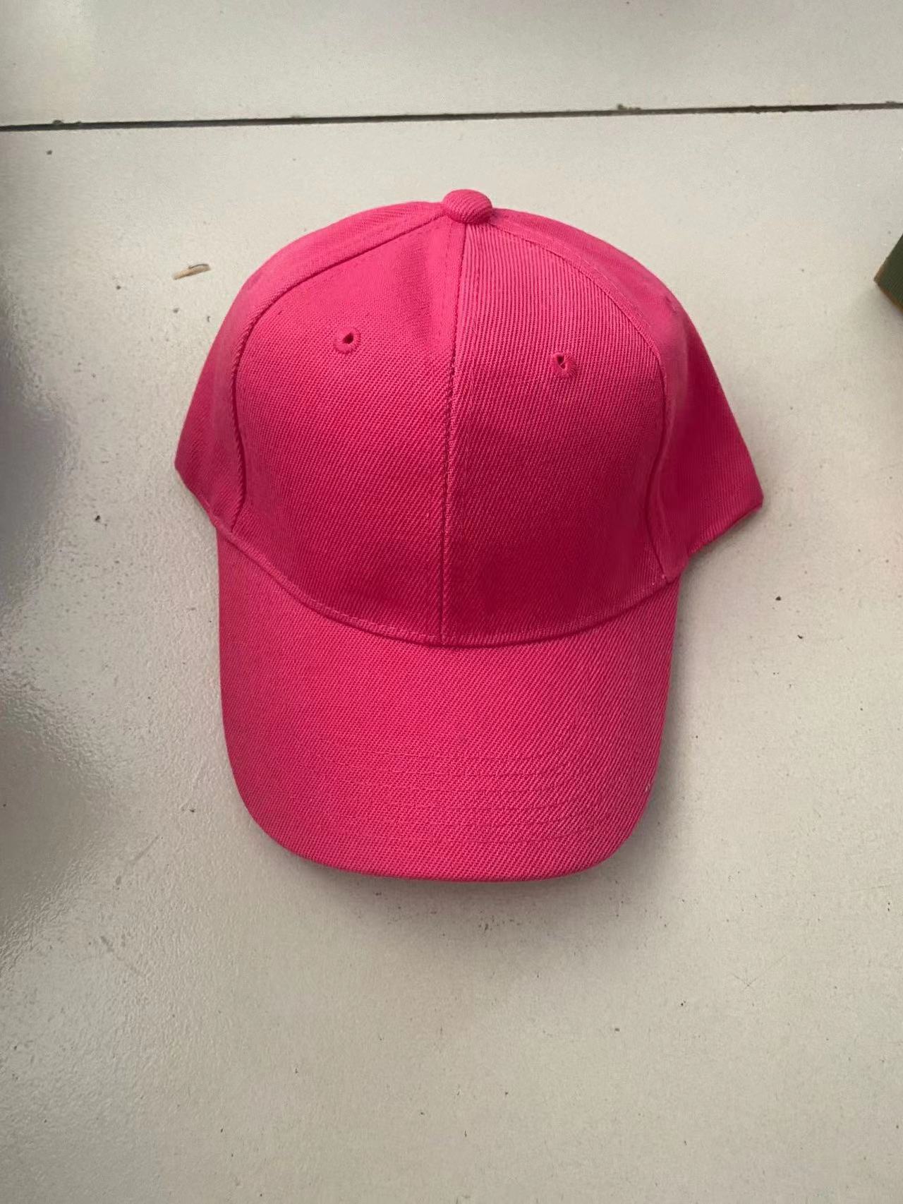 Wholesale 20 colors of black Velcro solid color baseball cap