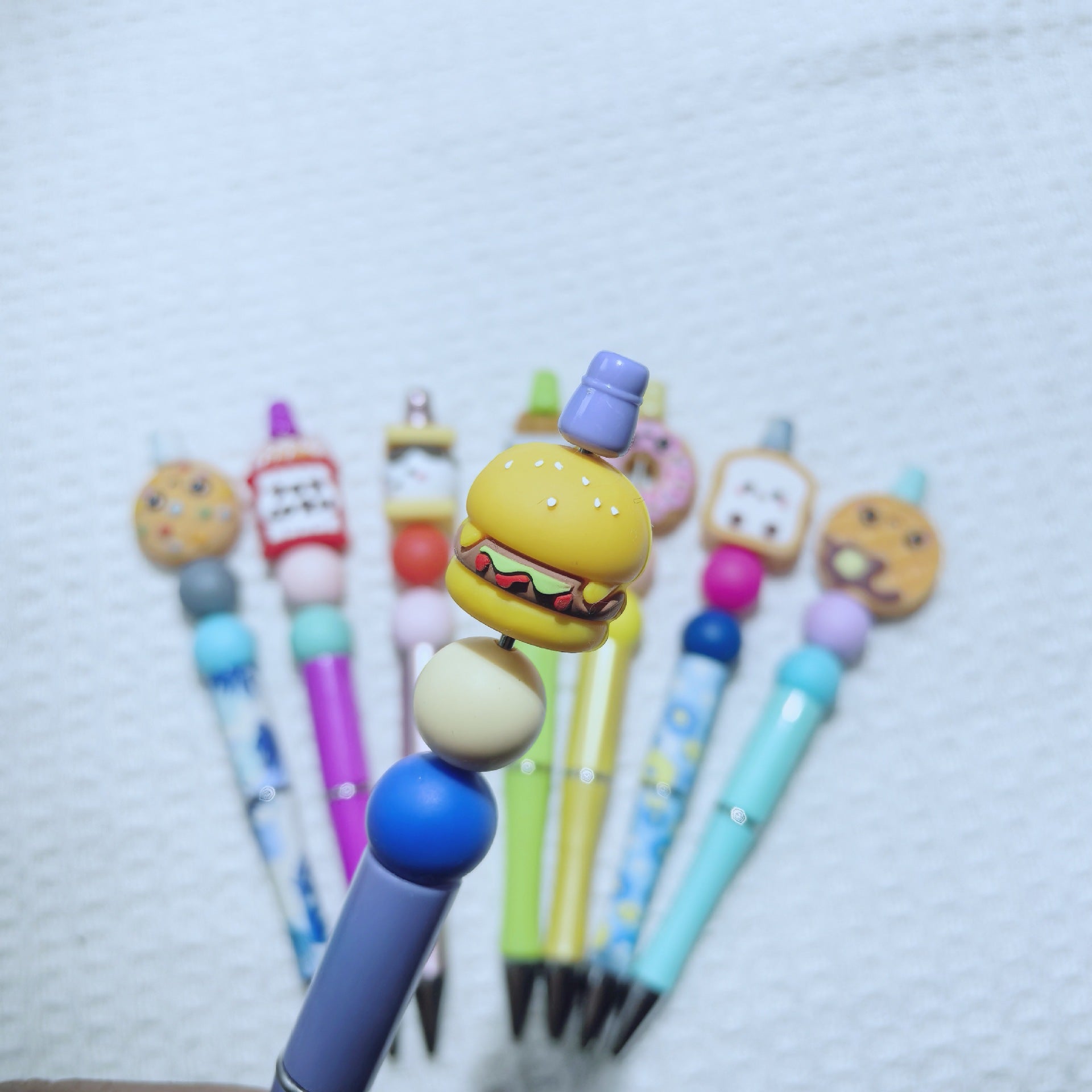 Wholesale 10pcs/pack Hot-Selling New 3D focalSilicone Cartoon Beads Beading