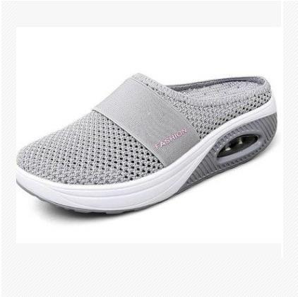 Wholesale large size Baotou slippers women breathable fly woven mesh pedal Half Drag