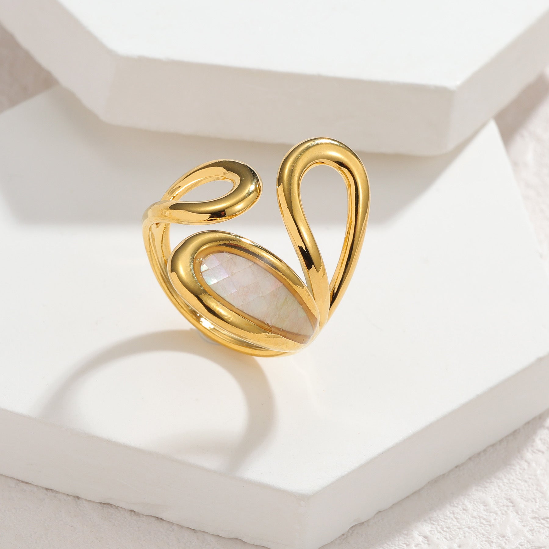 Wholesale French Retro Irregular Geometric Shell Inlay Ring For Women Trendy Stainless Steel Finger Ring Boutique Resale Accessory Gift