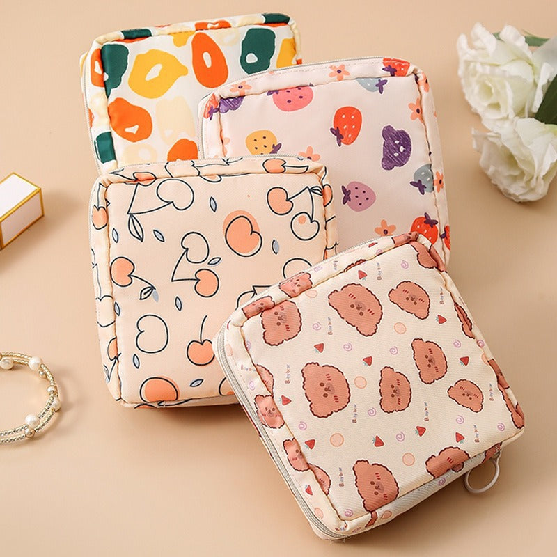 Whoelsale Cartoon Printed Sanitary Napkin Polyester Storage Bag
