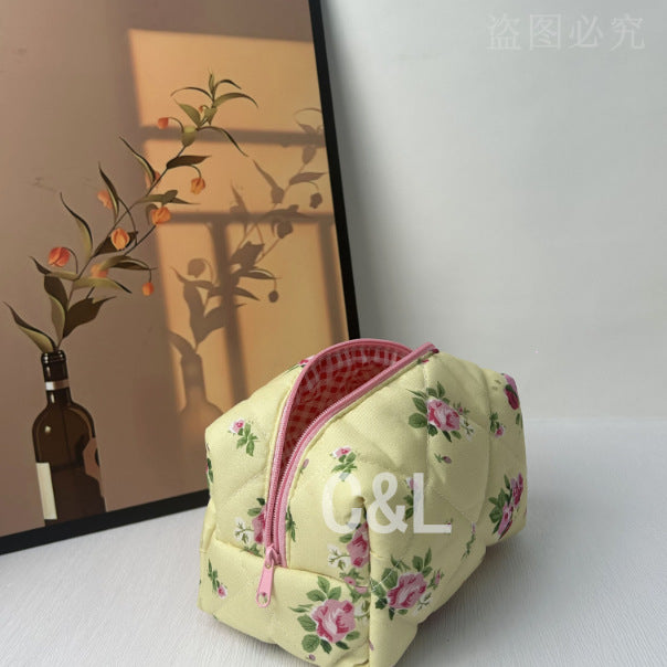 Wholesale Small Fresh Floral Makeup Large Capacity Storage Bag