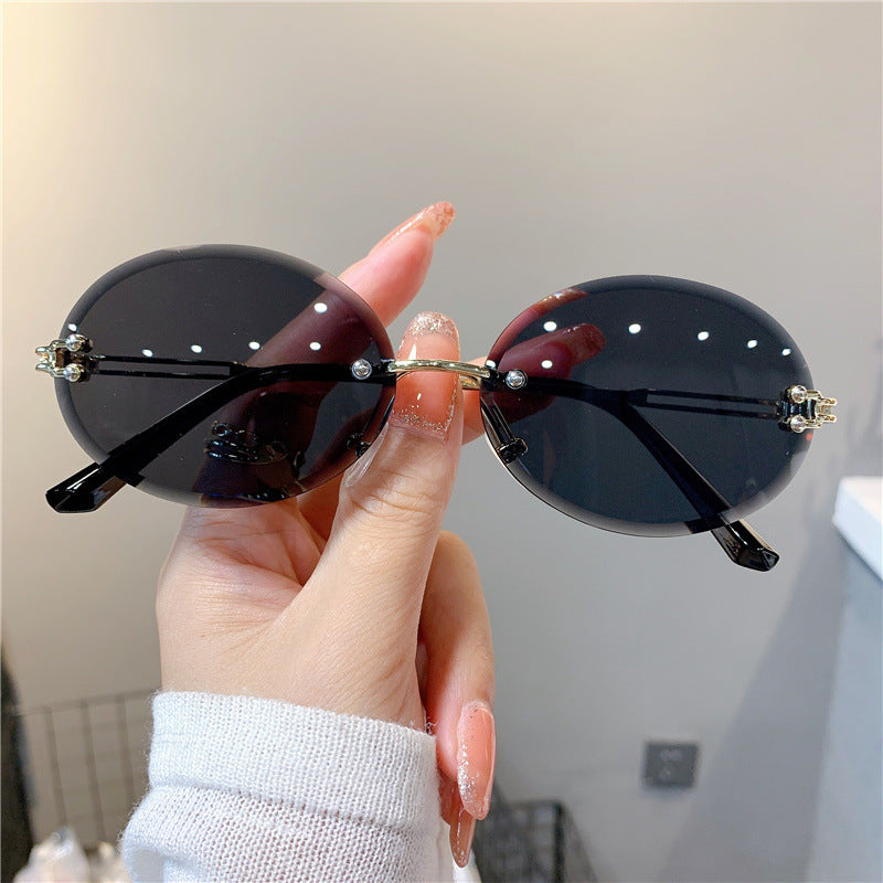 Wholesale Oval Internet celebrity gradient sunglasses