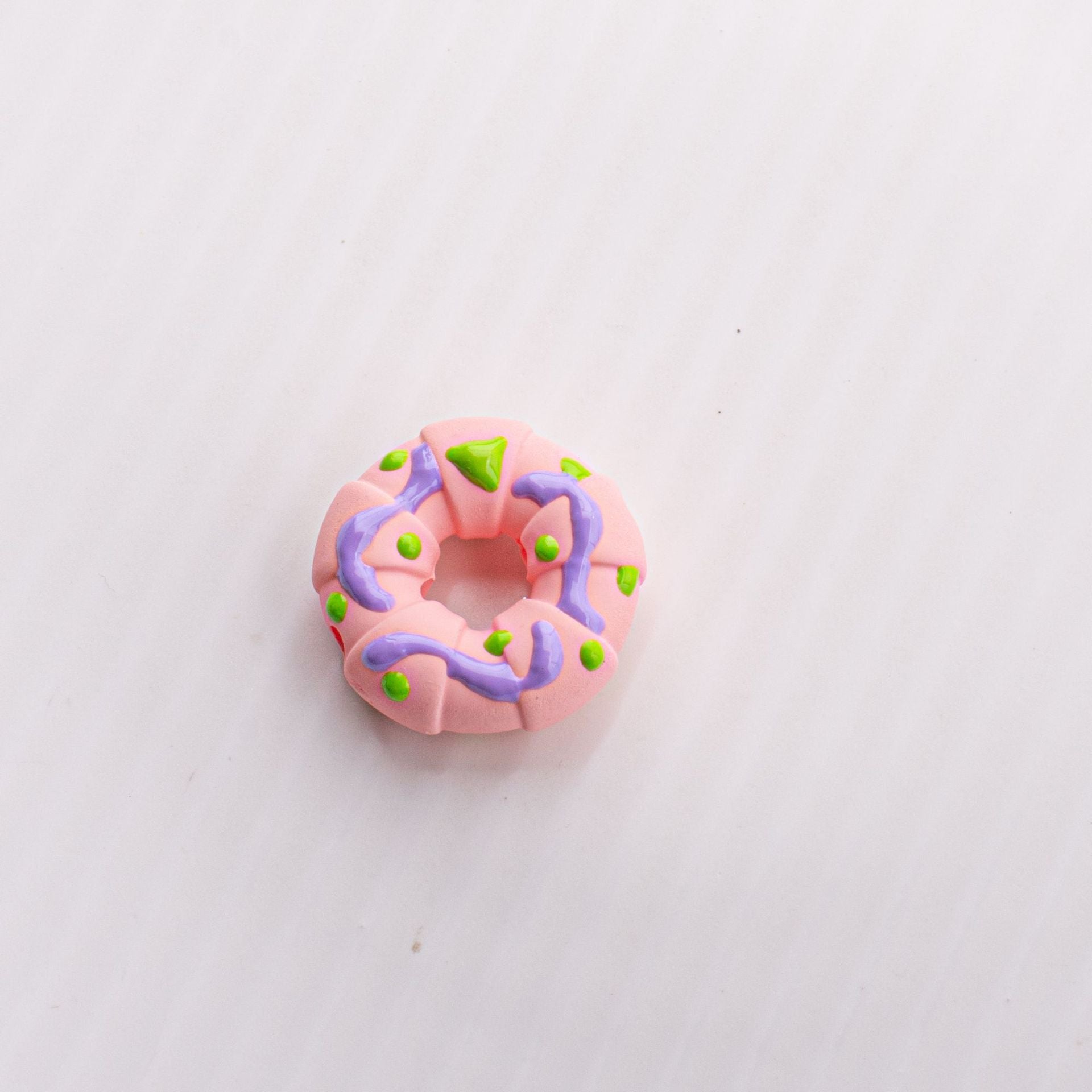 Wholesale Fun Touch Paint Hand-painted Donut Colorful Ring Acrylic Straight Hole