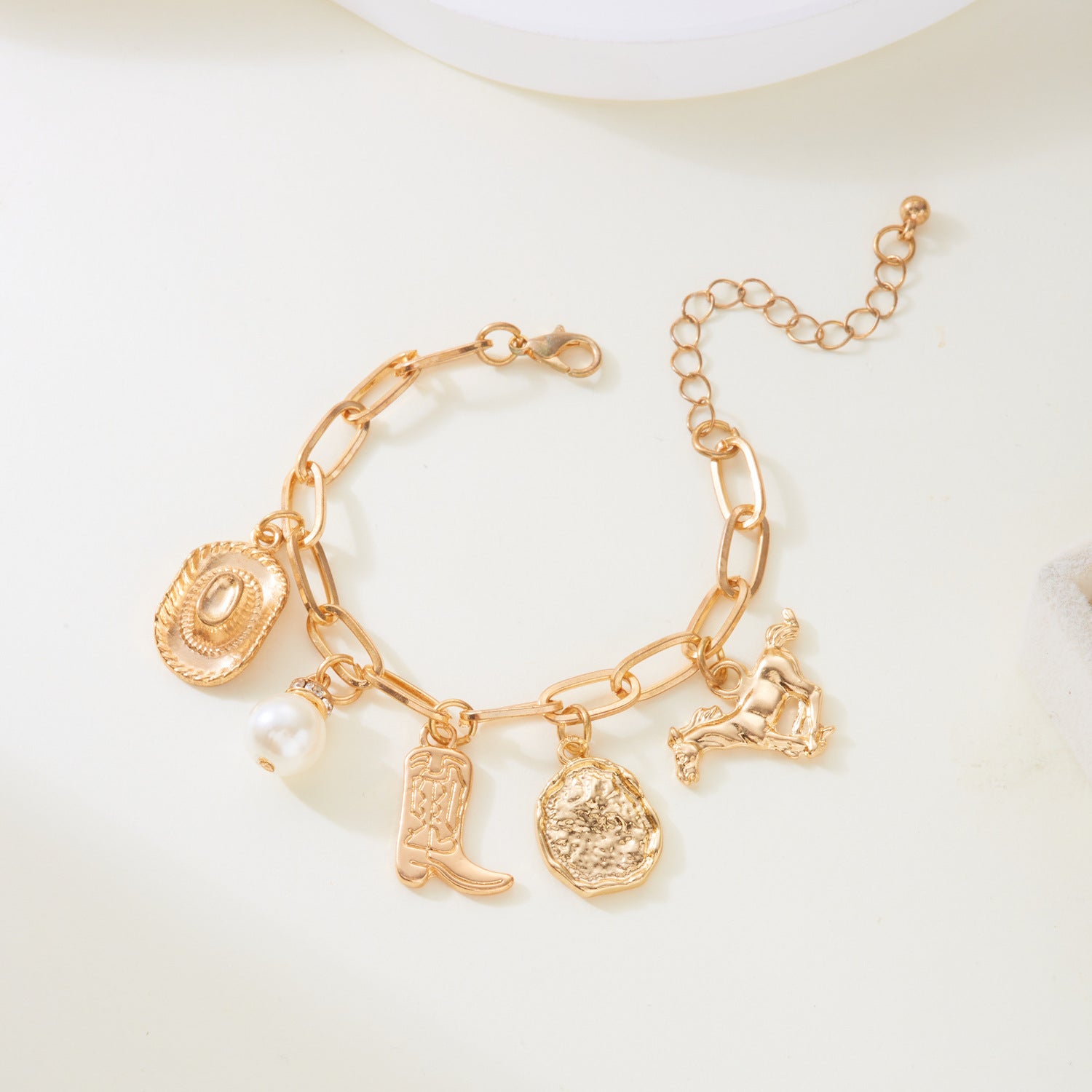 Wholesale Western-style cowboy hat  boots  horse  pearl necklace