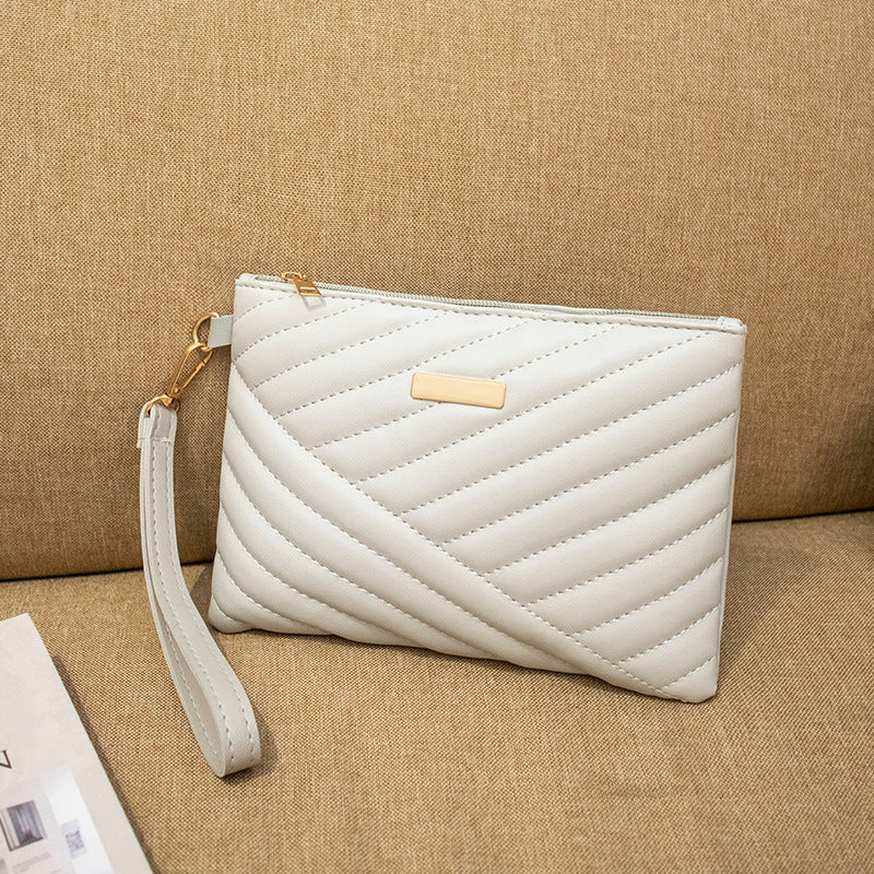 Wholesale Embroidered Large Capacity Fashionable Versatile Clutch Bag