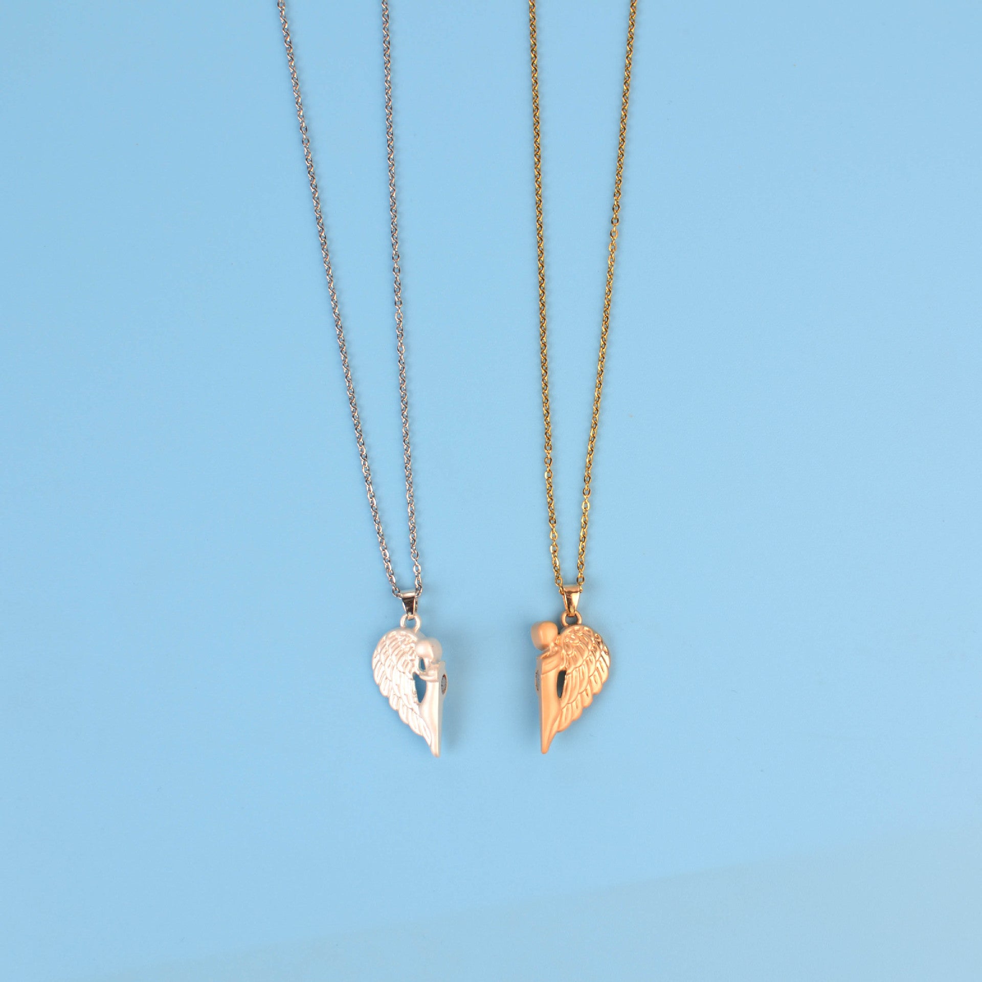 Wholesale Couple Magnet  Clavicle Chain Hug Angel Wings Alloy Pendant