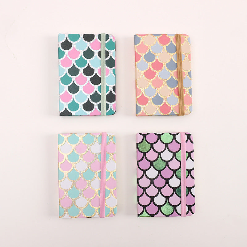 Wholesale 4pcs/pack Paper A7 Strap Notebook Mini Portable Ledger