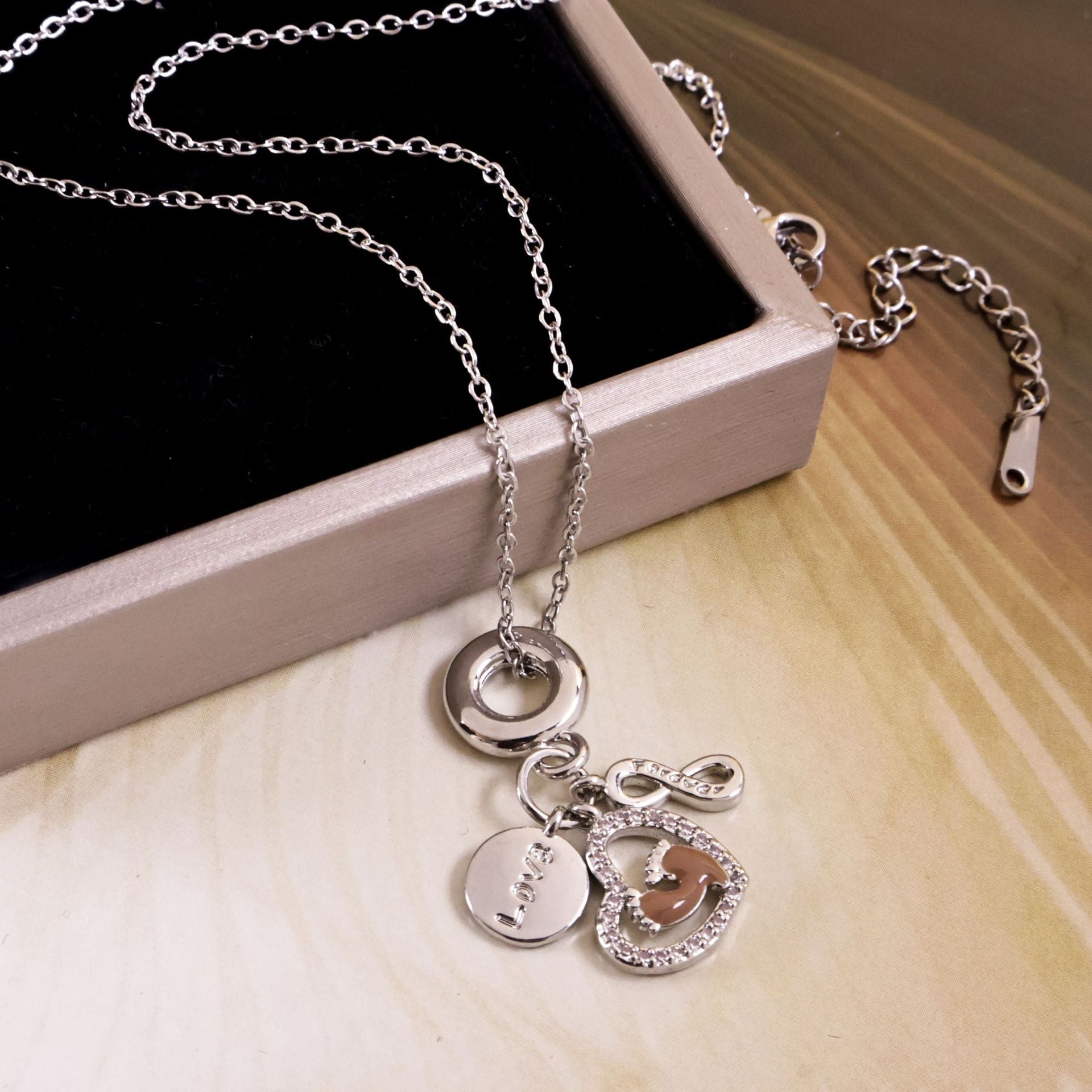 Wholesale Titanium Steel Heart Necklace