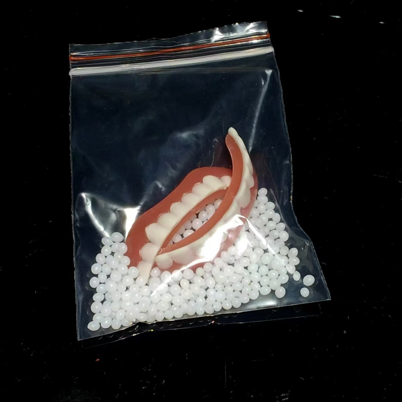 Wholesale Smile Silicone Simulated Teeth Dental Tray Whitening Beautifying Smile False Teeth Dental Tray