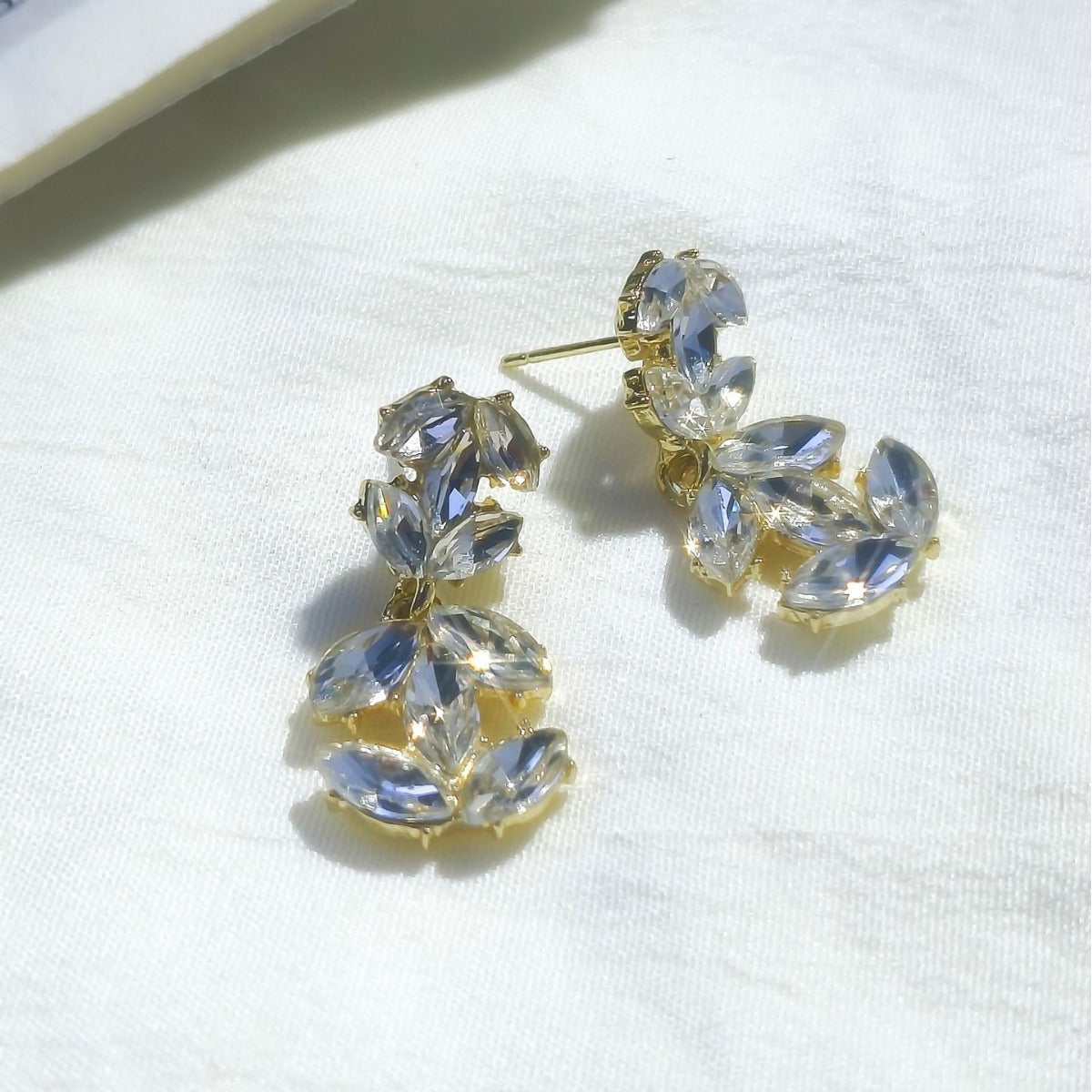 Wholesale Versatile Fashion Zircon Letter Earrings