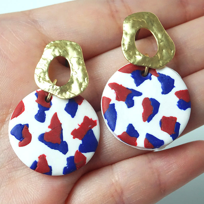Wholesale soft pottery fashion earrings love color clay earrings