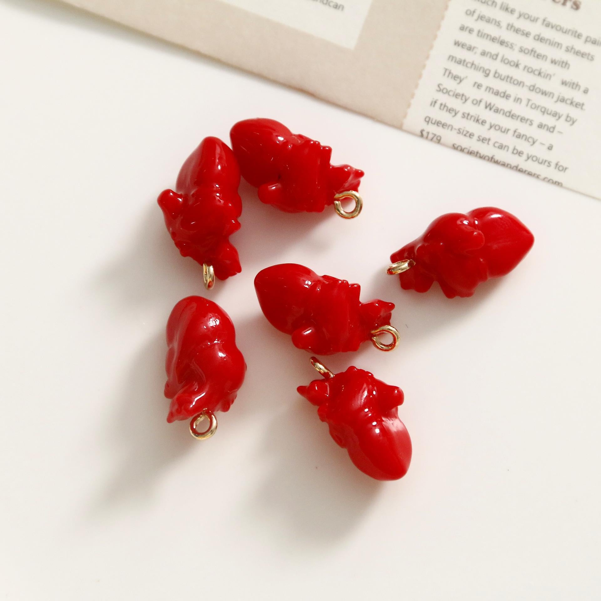 Wholesale Three-dimensional Clear Small Heart Pendant Bracelet Material OLY-CS-LiLuo001