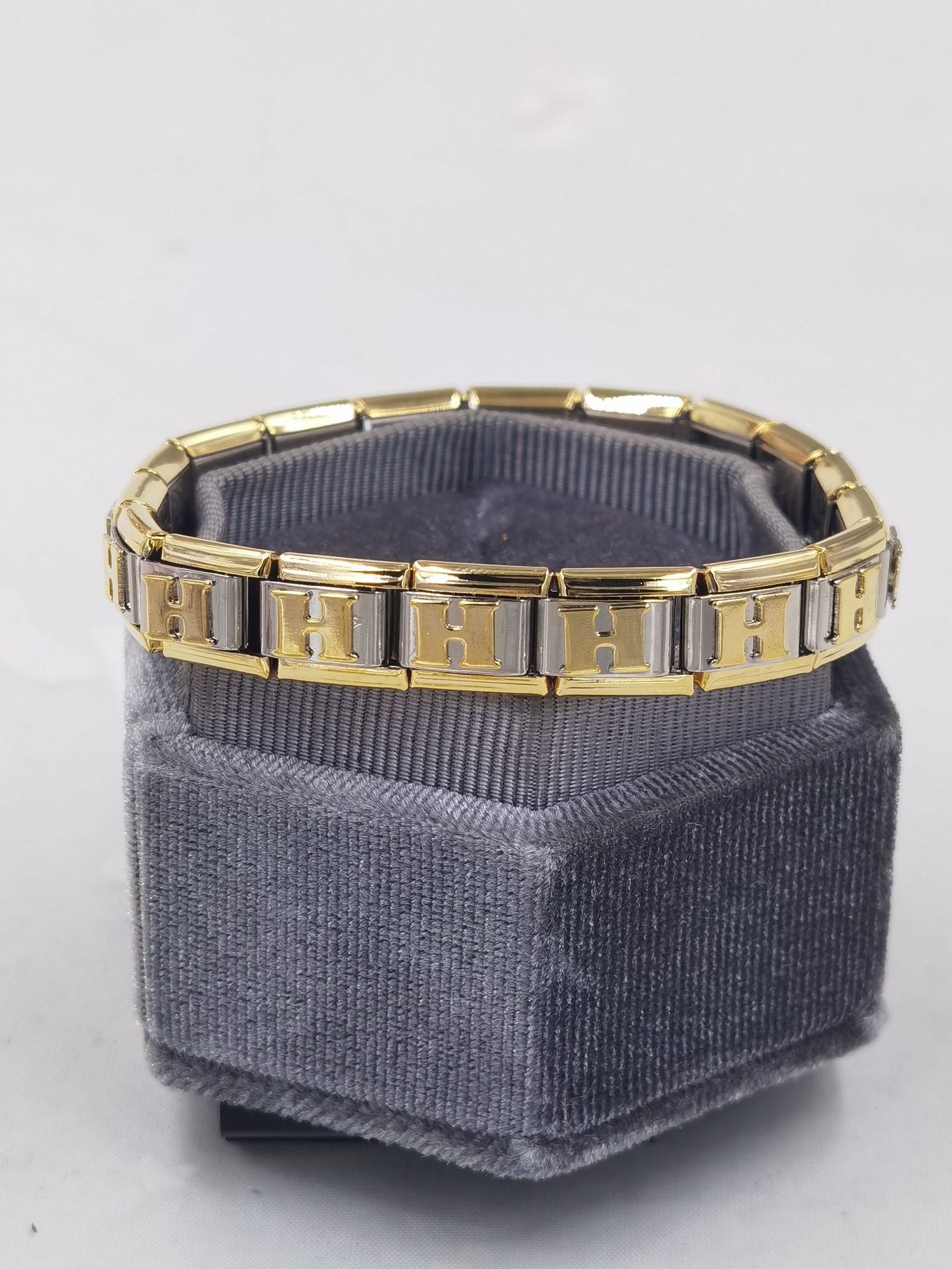 Wholesale Italian Charm Bracelet DIY with Free Matching of Stainless Steel Bracelet Accessories Charms