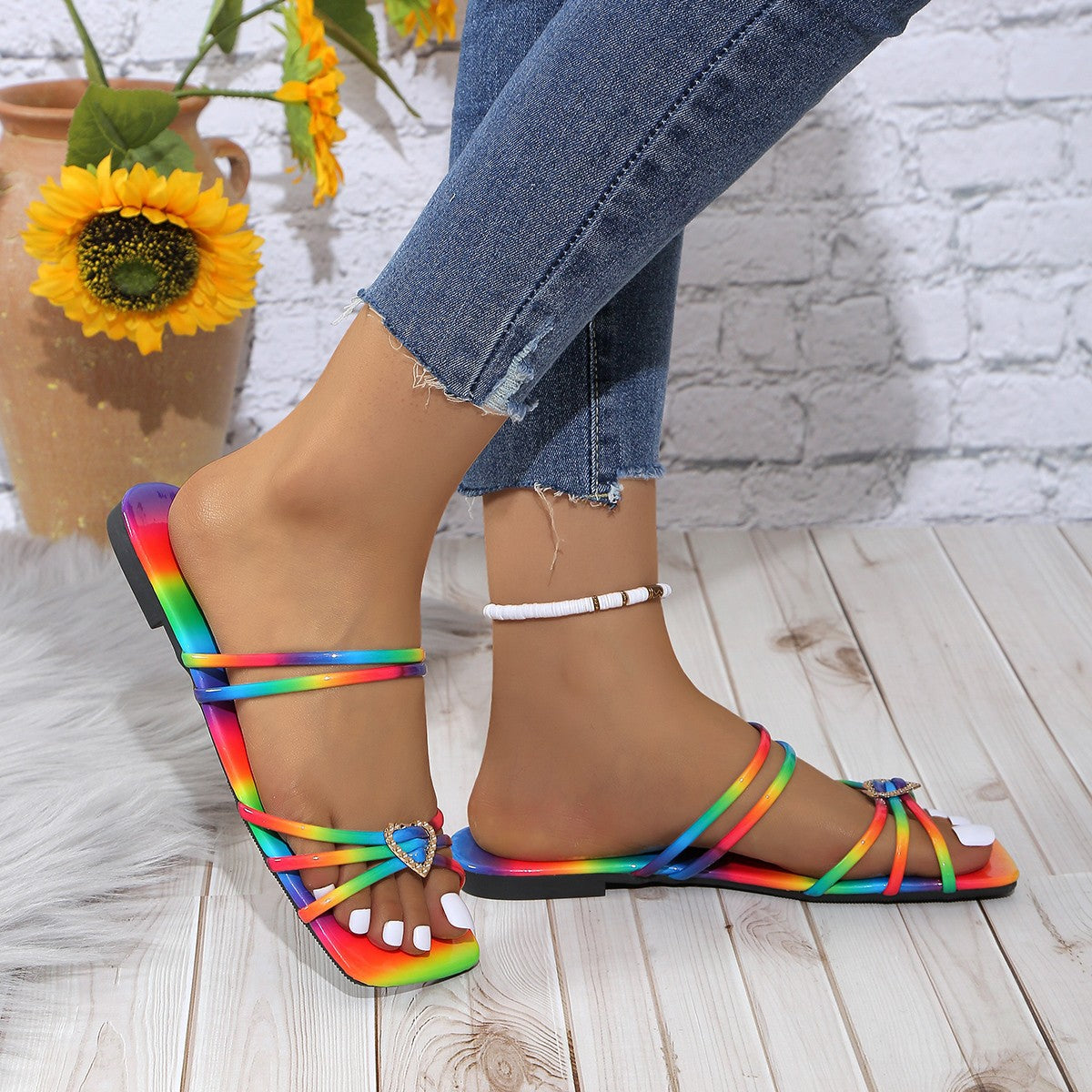 Wholesale One -word Square Head Fashion Love Buckle Base Sandals