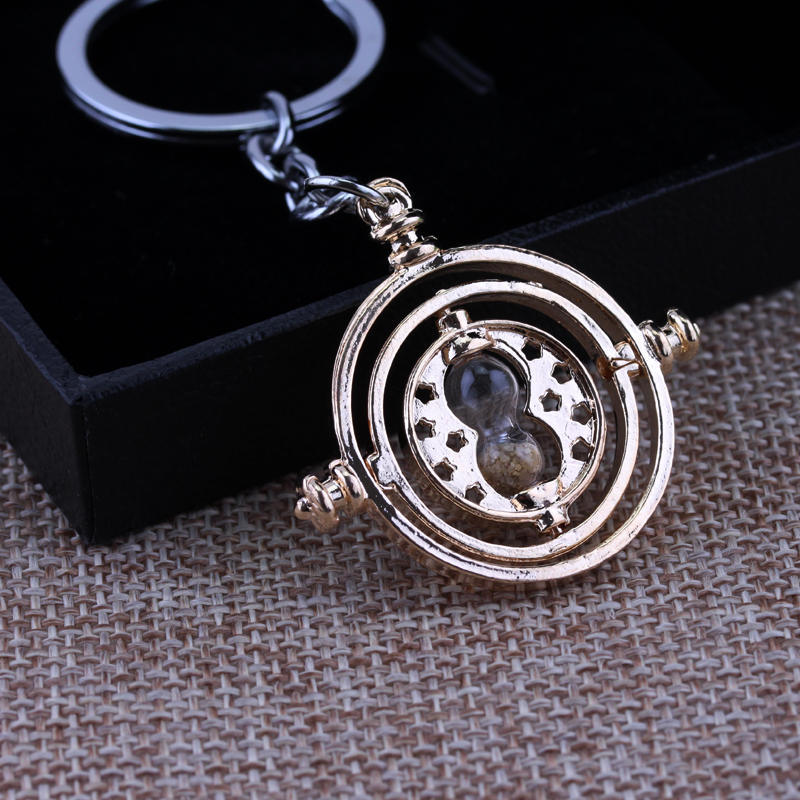 Wholesale scepter hourglass keychain game jewelry crown pendant