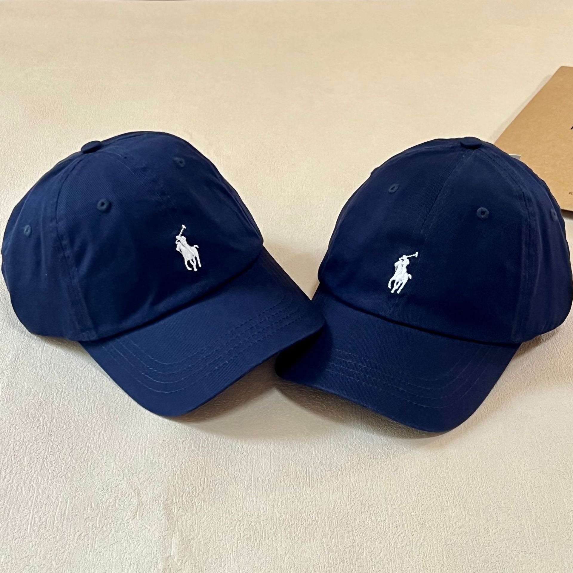 Wholesale Pure cotton  face-enhancing small deep brim baseball cap