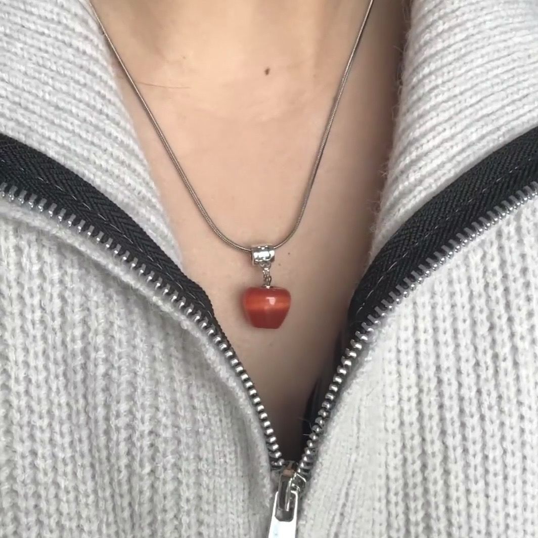 Wholesale Electroplated red green apple acrylic necklace