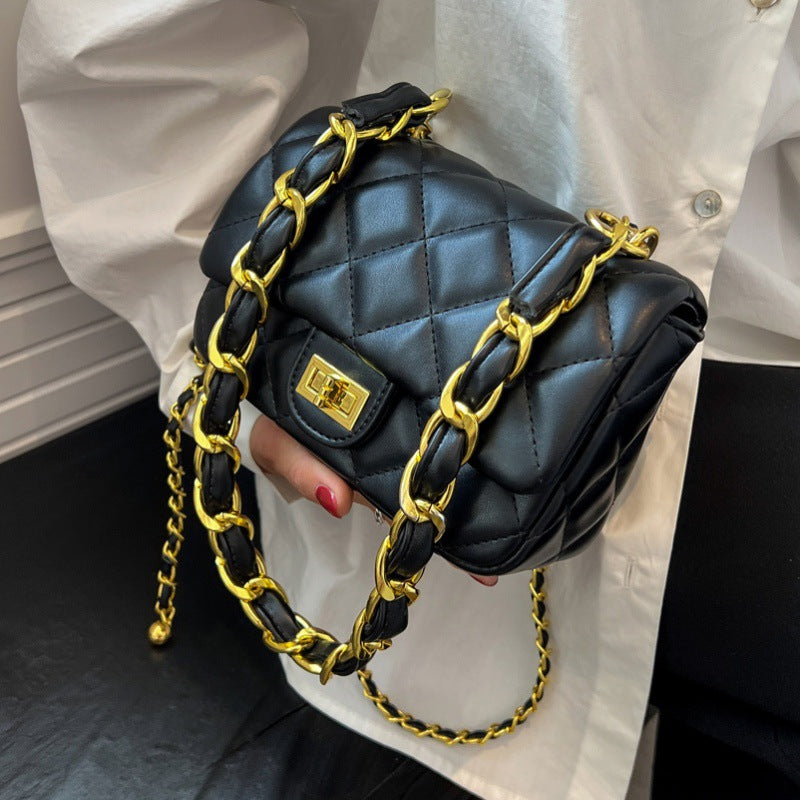 Wholesale Diamond Embroidery Chain Shoulder Armpit Small Square Bag