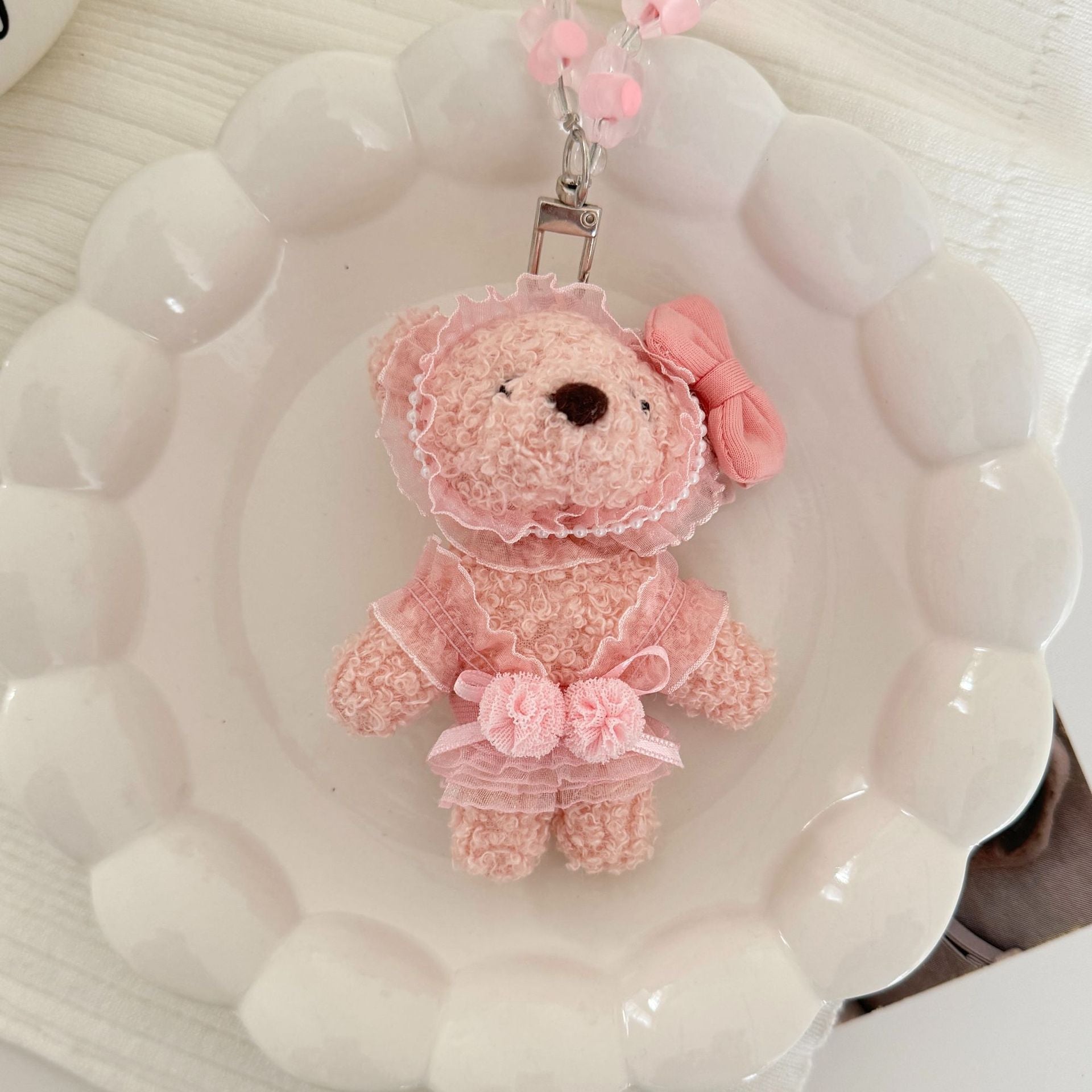 Wholesale Cute bunny bow pendant